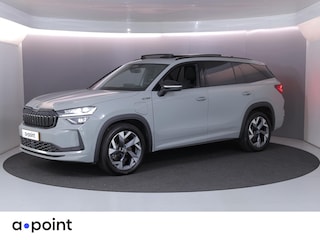 Skoda Kodiaq 1.5 TSI PHEV Sportline Business 204 pk Automaat (DSG) | Verlengde garantie | Navigatie | Panoramadak | Trekhaak (wegklapbaar) | Parkeersensoren | Achteruitrijcamera | Stoelverwarming v/a |