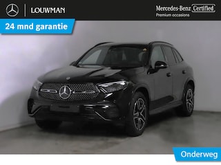 Mercedes-Benz GLC 300 e 4MATIC AMG Plug-In Hybride Edition AMG-Line | Panorama Schuif-Kanteldak | Alarm Klasse 3 | Trekhaak| Digital Licht | Night Pakket | Stuur en Stoelverwarming. Inclusief 24 maanden MB Certified garantie voor Europa.