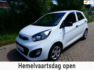 Kia Picanto 1.0 CVVT 5-deurs Airco 2e eig. Trekhaak Hoge instap Zuinig
