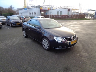 Volkswagen Eos 2.0-16v FSI