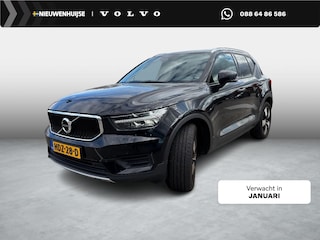 Volvo XC40 1.5 T3 Momentum Pro | Stoelverwarming | Keyless entry/start | 19"lm velgen | Parkeersensoren V+A | Parkeercamera | Metallic lak |