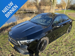 Mercedes-Benz A-klasse 200 AMG Line Voll !!!!