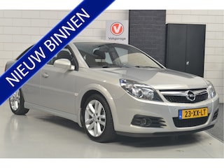 Opel Vectra GTS 2.2-16V Executive // 148.000 km // LEDER // CLIMA // TREKHAAK // CRUISE // STOELVERWARMING //