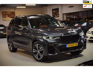 BMW X7 XDrive30d 6p. M-Pakket|1e Eig.|Org.NL|Panoramadak|Dealer Onderhouden