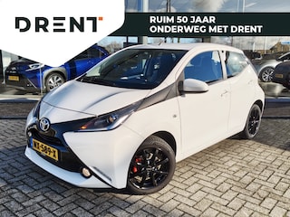 Toyota Aygo 1.0 VVT-i x-play Automaat | 15'' Lm Velgen | Airco | Achteruitri