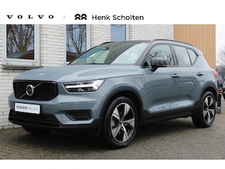 Volvo XC40 1.5 T4 Recharge R-Design | Dealeronderhouden | Verwarmbaar stuurwiel | Verwarmbare voorstoelen | Achteruitrij camera | Elektrische achterklep | Keyless | Apple carplay | Cruise control | LED-verlichting |