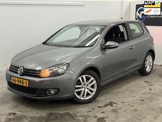 Volkswagen Golf 1.4 TSI Highline / AUTOMAAT / NAVI-MULTIEMEDIA / NIEUWE KETTING-SET