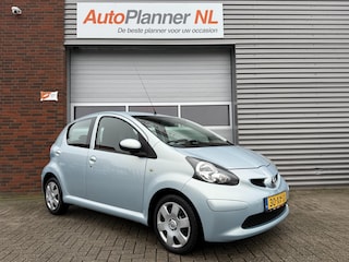 Toyota Aygo 1.0-12V +! 5-Deurs! Airco! Automaat! *27.665KM!*
