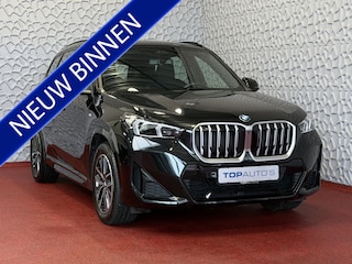 BMW X1 SDRIVE M-SPORT SHADOW LINE NAVI LED ELEK.KLEP ADAP.CRUISE LEER/ALCANTARA CAMERA M-SPORT INTERIEUR / EXTERIEUR