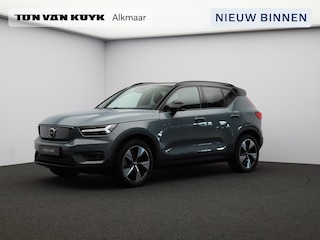 Volvo XC40 Recharge P8 AWD R-Design / Trekhaak / Pano. dak / 360 camera / Stoel-, stuurwiel- & achterbankverwarming / Harman Kardon / Pilot Assist / Zwart Leder / Blis