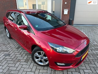Ford Focus Wagon 1.0 Titanium ST Line / Navi / PDC / Park assist / Clima / Cruise