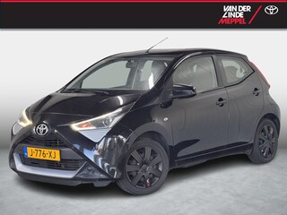 Toyota Aygo 1.0 VVT-i X-Play Camera Airco Carplay Android Auto