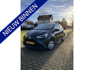 Toyota Aygo 1.0 VVT-i x-fun