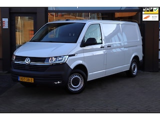 Volkswagen Transporter 2.0 TDI L2H1 DC Comfortline | NAP | Cruise | Apple Carplay | Automaat | Navi | Camera | Leder | Trekhaak