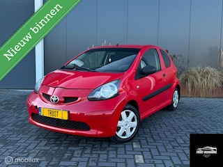 Toyota Aygo 1.0-12V NAP APK Carplay