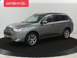 Mitsubishi Outlander 2.0 PHEV Instyle | 1e eigenaar | Leder | Stoelverwarming | Schuifdak | Camera | Navigatie | Full LED | Keyless | 94.600km NAP