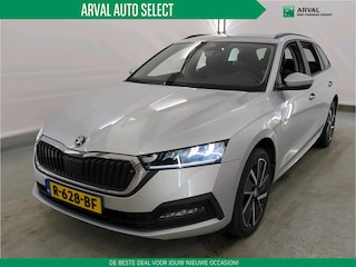 Skoda Octavia Combi 1.4 TSI iV PHEV 204pk Business Edition | SOH 98% | CarPlay | Navi | 18" All Season | LED | Keyless | PDC | ACC