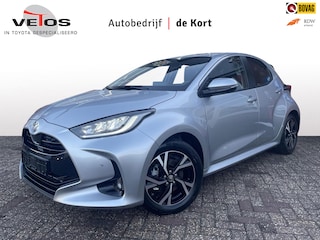 Toyota Yaris 1.5 Hybrid 115 Style Technology, Keyless, Parkeersensoren, Blindspot, WInterpakket etc...