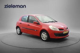 Renault Clio 1.4 16V Dynamic Comfort