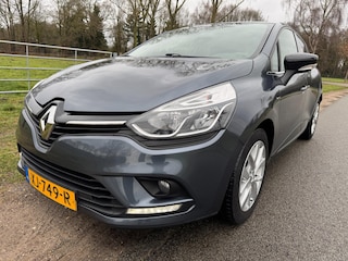 Renault Clio 0.9 TCe Limited navi airco en keurig netjes