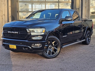 Dodge Ram 1500 5.7 V8 4x4 Crew Cab Laramie | Pano | Trekhaak | Leder | Alpine | Keyless | Camera | Sidesteps | Navi | 12" scherm | Klep uitlaat |