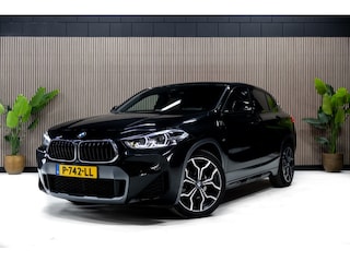 BMW X2 sDrive18i Hi.Ex.Ed. | M Sport | Stoelverwarming | PDC | Navi |