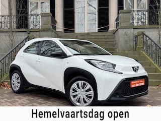 Toyota Aygo 1.0 VVT-i MT Premium CarPlay Camera Cruise/Adaptief Stop&Go Airco Nw Model
