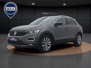 Volkswagen T-Roc 1.5 TSI Style Business | Navigatie | Carplay | Stoelverwarming | Camera | ACC | 17'' |