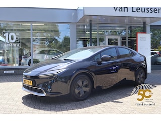 Toyota Prius 2.0 Plug-in Hybrid 220 Executive