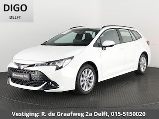Toyota Corolla Touring Sports Hybrid 140 Business Luxury | Stuur-/Stoelverwarming | Parkeersensoren | Apple Carplay & AndriodAUTO | Navigatie