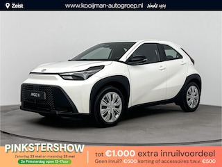 Toyota Aygo Hybrid 115 play € 500,- inruilpremie! Snel leverbaar !