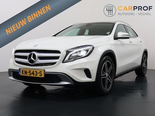 Mercedes-Benz GLA 180 Prestige Urban Panoramadak Stoelverwarming Automaat
