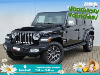 Jeep Wrangler Unlimited 4xe 380 PK Sahara | Leder | Soft Top | Overland | Camera | 18"