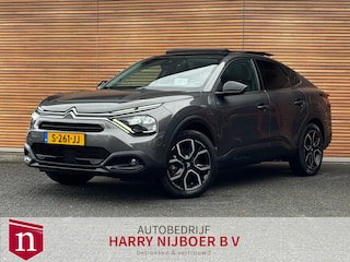 Citroën C4 Ë-C4 X Shine 50 kWh Panoramadak / Camera / Winterpack