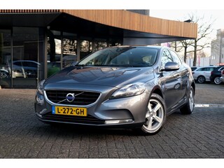 Volvo V40 1.6 T2 Summum Panoramadak Cruise Clima PDC