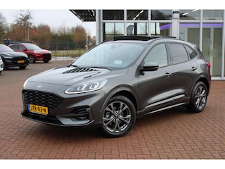 Ford Kuga 1.5 EcoBoost 150PK 2WD ST-Line X, Panoramadak, Trekhaak, Technology, Driver Assistance en Winterpack!