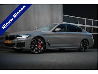 BMW 545e xDrive 395 pk Business Edition Plus M-Sportpakket /BTW-Auto/ 1e Eigenaar/ Dealer.Ond/ Schuifdak/ Nappa-Leder/ Adap.Cruise/ Head-Up/ Laser/ Keyless/ Harman&Kardon/