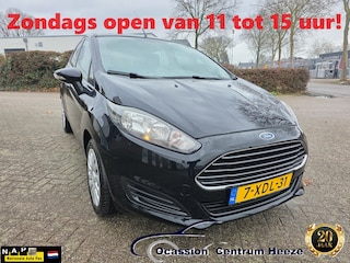 Ford Fiesta 1.0 Style, Navigatie! incl Nwe Riem!! Nwe APK! Zondag OPEN!