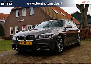 BMW 5-serie Touring 520d M Sport Edition Aut. | M-Pakket | Champagner Quarz | Full Led | Lederen Dashboard | Rijstrooksensor |