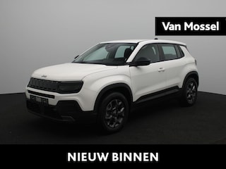 Jeep Avenger Altitude 54 kWh | VOORRAAD VOORDEEL | LM. Velgen | Winter Pack | NAV | Draadloos Carplay & Android Auto |