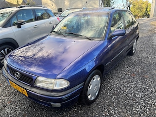 Opel Astra 1.6i Season 5 DEURS