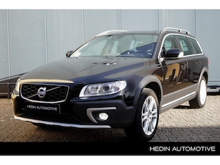 Volvo XC70 2.0 T5 FWD Inscription Edition | Panoramadak | Trekhaak | Elektrische voorstoelen
