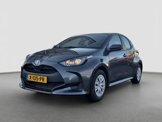 Toyota Yaris 1.5 Hybrid Active Trekhaak | Camera | Climate control | Carplay/android auto