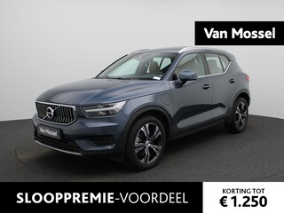 Volvo XC40 1.5 T4 Recharge Inscription | Automaat | Panoramadak | Harman Kardon | Leder | Apple Carplay / Android Auto | Stoel- Stuurverwaming | Memory Seats | Virtual Cockpit | Navigatie | Elektrische Achterklep | Climate Control | Cruise Control |Lichtmetalen Velgen |