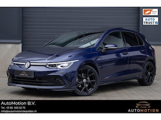 Volkswagen Golf 1.5 eTSI R-Line Business+ PANO CAMERA ACC CARPLAY