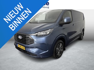 Ford Transit Custom 320 2.5 PHEV L1H1 Limited met o.a. B&O audio, 17 inch lichtmetalen velgen, Een achteruitrijcamera, Dode hoek herkenning, Adaptieve cruise control en een Navigatiesysteem