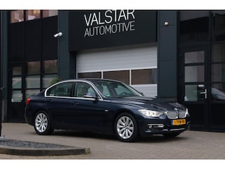 BMW 320i Executive | Xenon | Elektrische Trekhaak | NL AUTO!