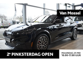 Ford Mustang Mach-E Extended Premium AWD 98 kWh | Showroom Voorraad | €1000.- Korting | Panoramadak | Incl. Ford Protect Verlengde Garantie 2 + 3 jaar/100.000 km |