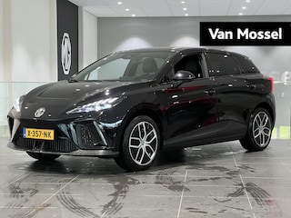 MG 4 Luxury 64 kWh | 1e eigenaar | Navi | Camera | Trekhaak | Led Koplampen | Apple Carplay | Keyless Entry & Go |