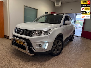 Suzuki Vitara 1.0 Boosterjet Select Automaat | Navi |Carplay | Trekhaak | All Season